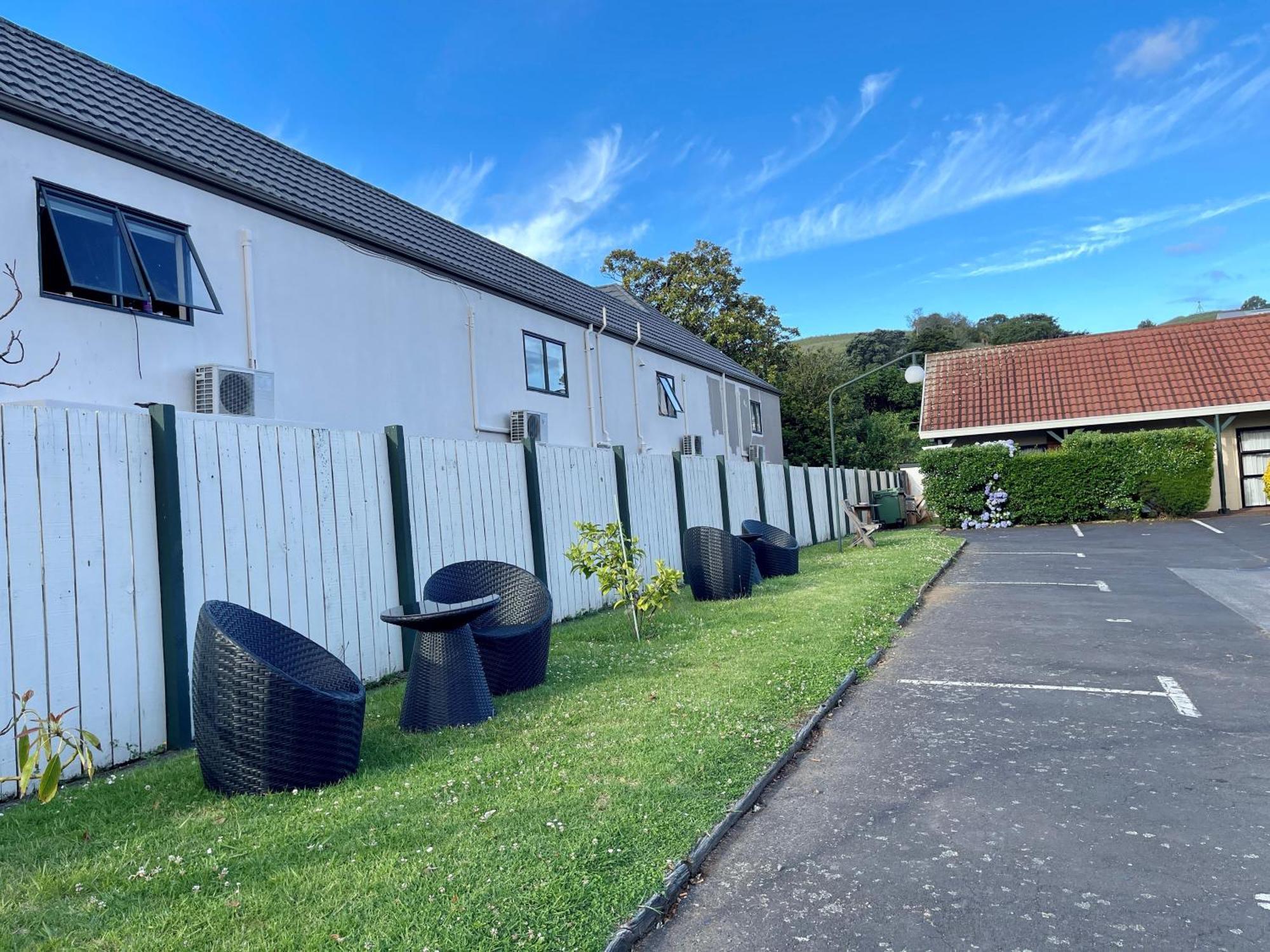 Tudor Court Motor Lodge Auckland Bagian luar foto