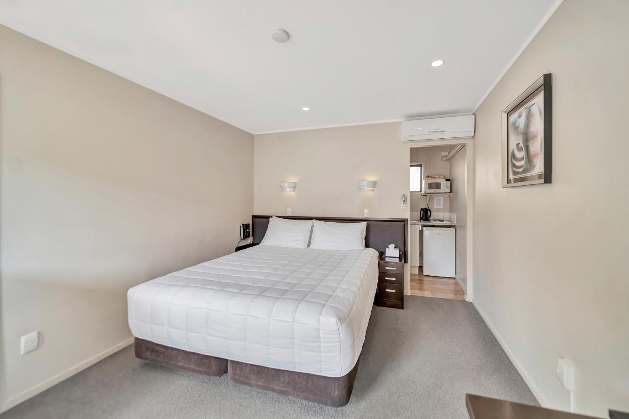 Tudor Court Motor Lodge Auckland Bagian luar foto