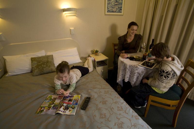 Tudor Court Motor Lodge Auckland Bagian luar foto