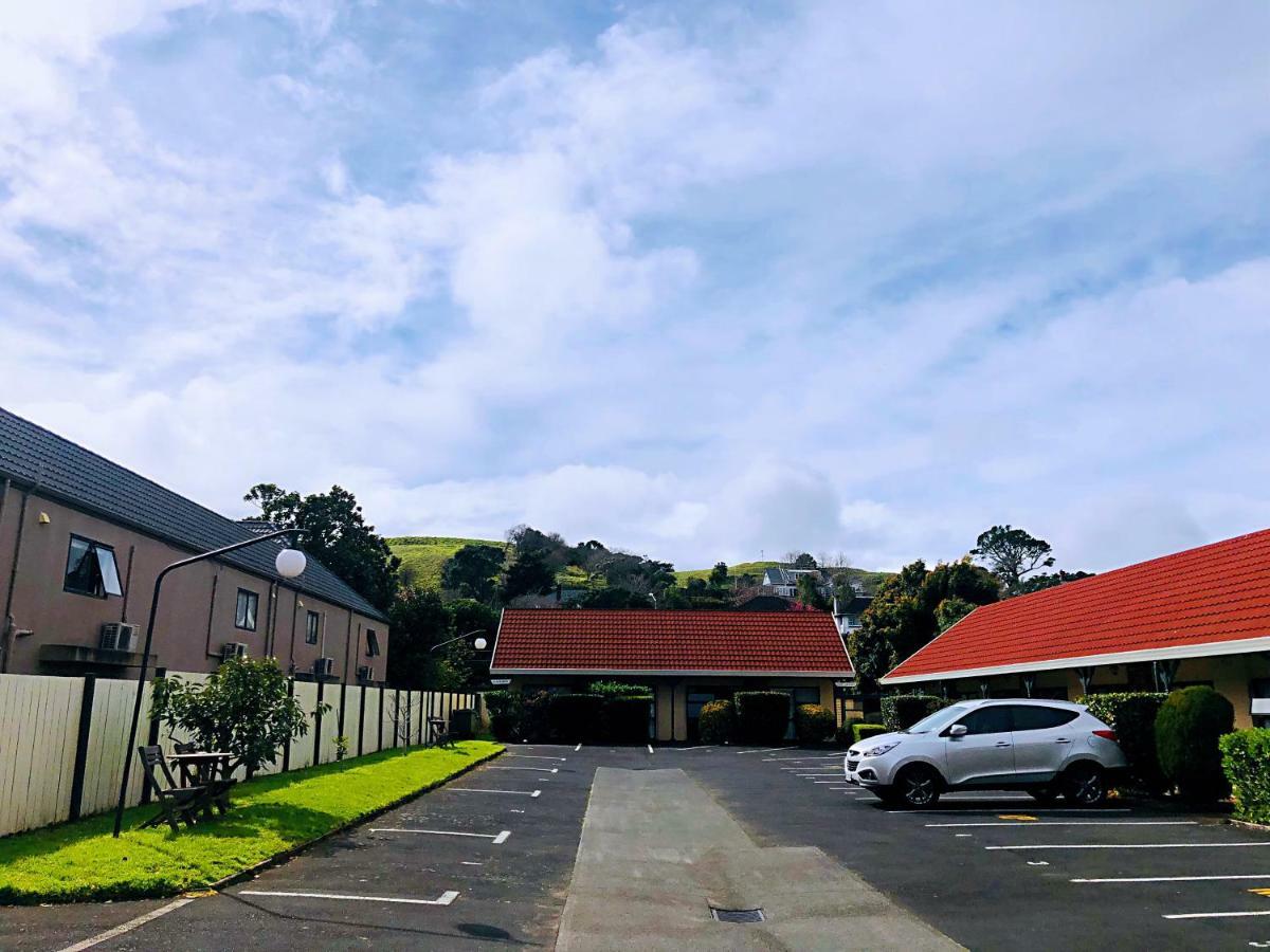 Tudor Court Motor Lodge Auckland Bagian luar foto